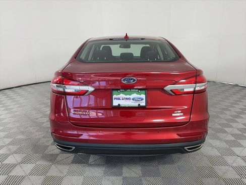 Certified 2020 Ford Fusion SE image 6