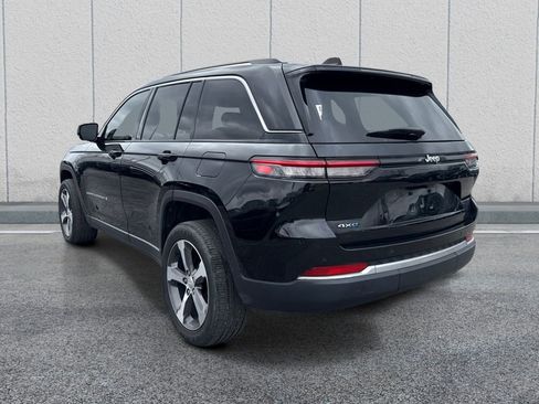 Used 2023 Jeep Grand Cherokee 4WD 4xe image 5