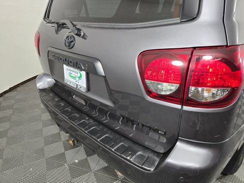 Used 2021 Toyota Sequoia TRD Pro AWD/4WD image 15