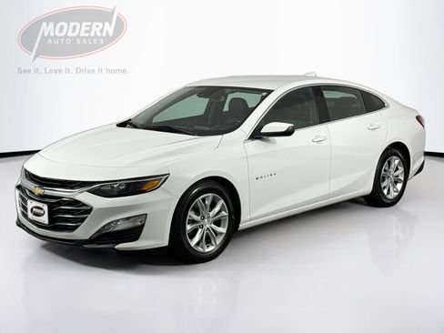 Used 2020 Chevrolet Malibu LT w/ Leather Package image 1