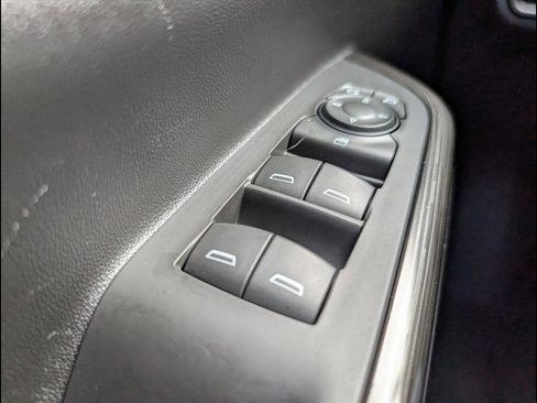 Used 2018 GMC Acadia SLT image 19