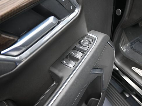 Used 2026 Chevrolet Silverado 1500 RST image 13