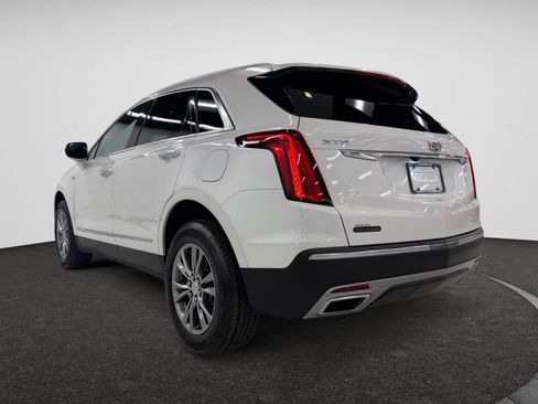 Used 2022 Cadillac XT5 Premium Luxury image 3