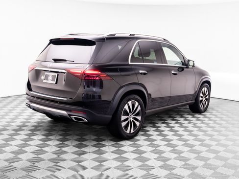 Used 2025 Mercedes-Benz GLE 450 4MATIC image 5
