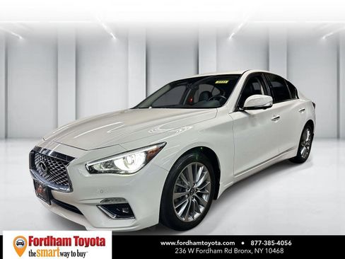 Used 2022 INFINITI Q50 Luxe w/ Cargo Package AWD/4WD image 7