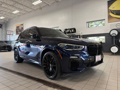 Used 2021 BMW X5 M50i w/ Executive Package AWD/4WD image 2