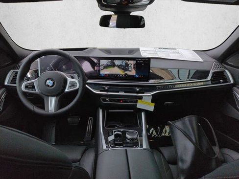 New 2027 BMW X6 xDrive40i w/ Premium Package AWD/4WD image 14
