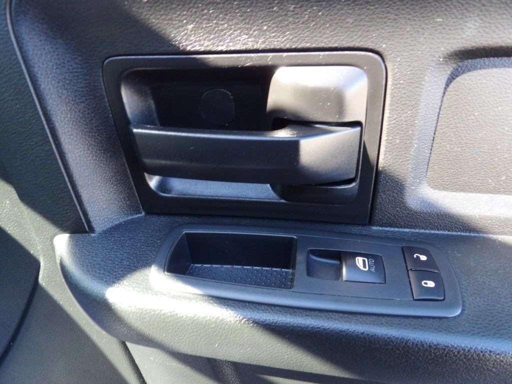 Used 2020 RAM 5500 Tradesman RWD image 38