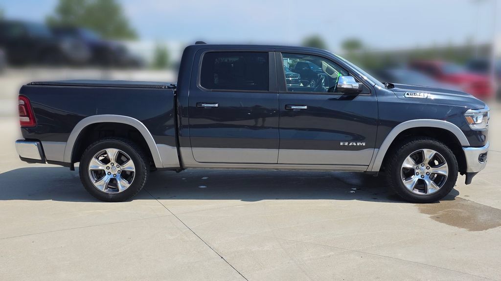 Used 2019 RAM 1500 Laramie AWD/4WD image 7