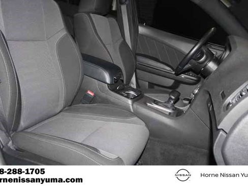 Used 2022 Dodge Charger SXT w/ Blacktop Package image 6