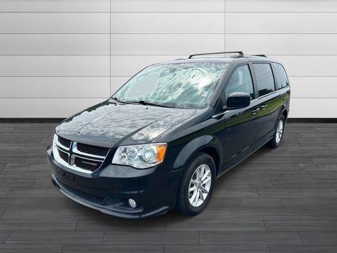 Used 2019 Dodge Grand Caravan SXT FWD image 9