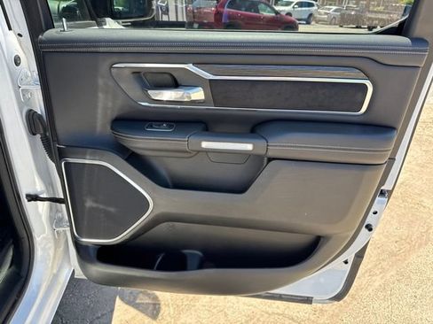 Used 2023 RAM 1500 Laramie AWD/4WD image 21