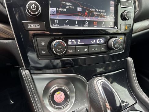 Used 2017 Nissan Maxima Platinum image 53