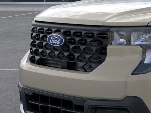 New 2025 Ford Maverick XLT w/ 4K Tow Package image 18