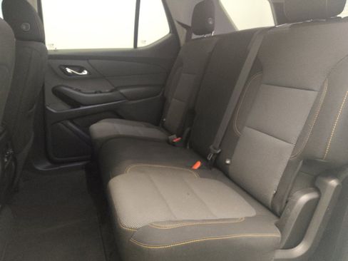 Used 2018 Chevrolet Traverse LS FWD image 18