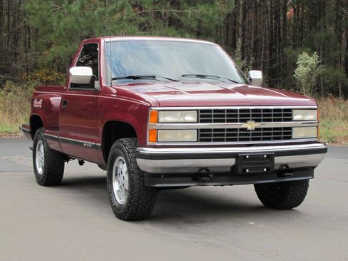 Used 1993 Chevrolet Silverado 1500 4x4 Regular Cab image 9