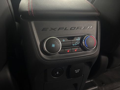 Used 2025 Ford Explorer ST w/ Sun And Sound Package image 31