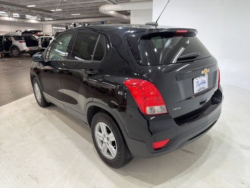 Used 2019 Chevrolet Trax LS w/ Tint and Cruise Package image 10