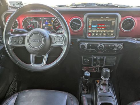 Used 2022 Jeep Wrangler Unlimited Rubicon AWD/4WD image 31