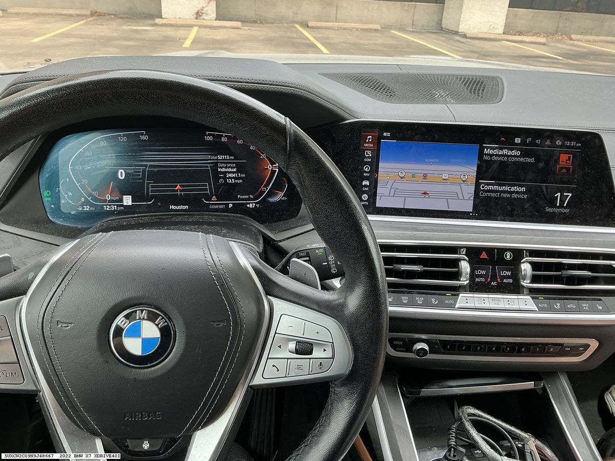 Used 2022 BMW X7 xDrive40i AWD/4WD image 12
