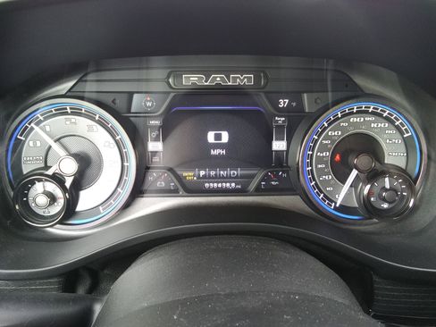 Used 2022 RAM 1500 Limited AWD/4WD image 14