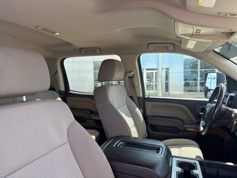 Used 2015 GMC Sierra 1500 SLE w/ SLE Value Package image 9