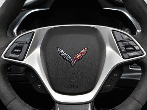 Used 2015 Chevrolet Corvette Z06 w/ 3LZ Preferred Equipment Group image 54