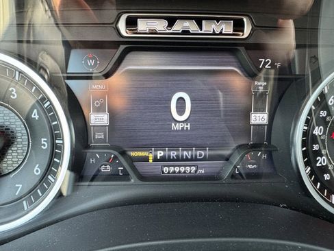 Used 2019 RAM 1500 Laramie image 17