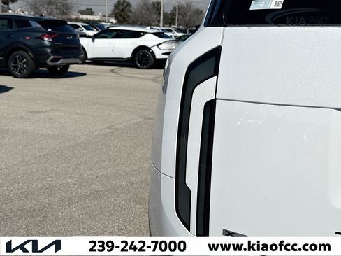 New 2027 Kia Telluride SX Prestige X-Pro AWD/4WD image 9