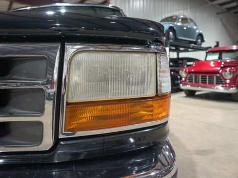 Used 1996 Ford Bronco XLT image 39