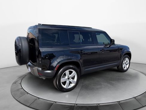 Used 2026 Land Rover Defender 110 S AWD/4WD image 7