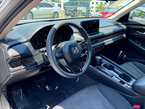 Used 2023 Honda Accord LX image 12