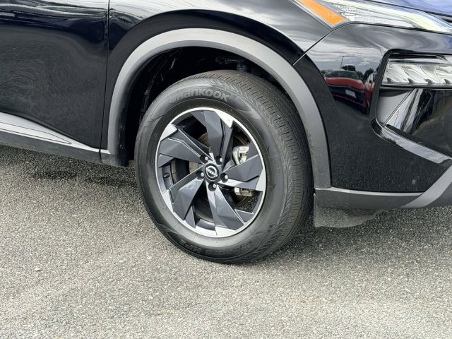 Used 2026 Nissan Rogue SV AWD/4WD image 7