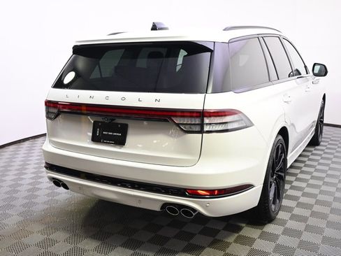 New 2026 Lincoln Aviator Reserve image 6