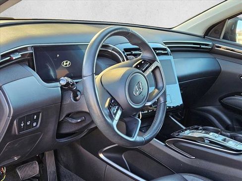 Certified 2024 Hyundai Tucson Limited image 10