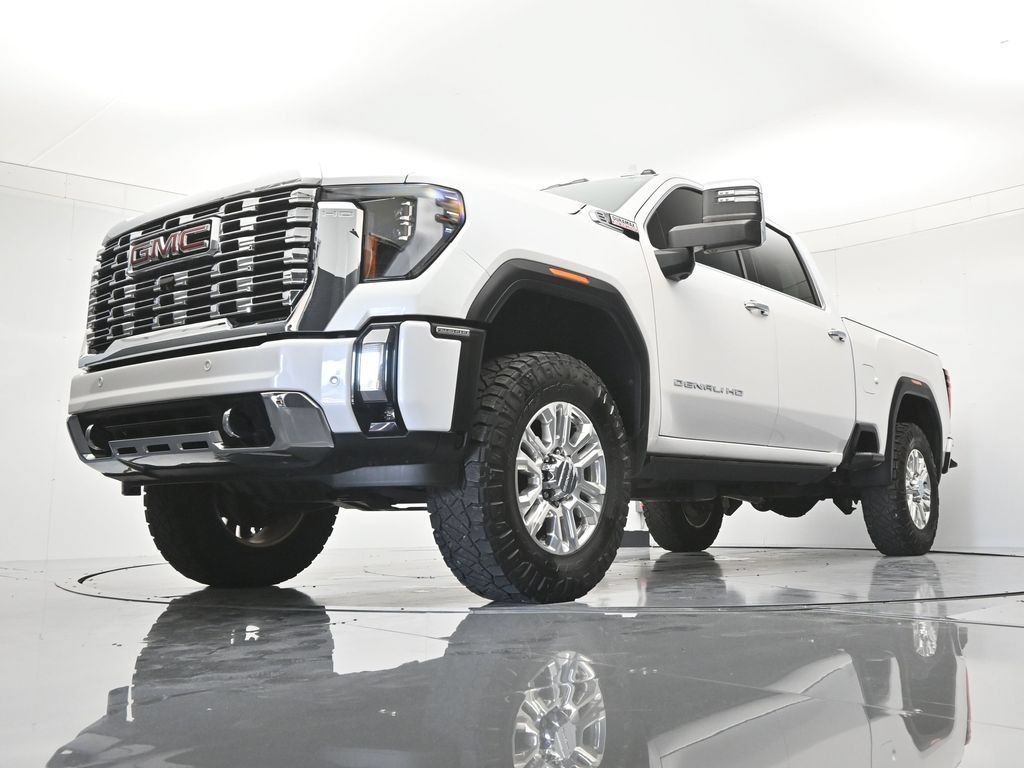 Certified 2025 GMC Sierra 2500 Denali w/ Technology Package AWD/4WD image 39