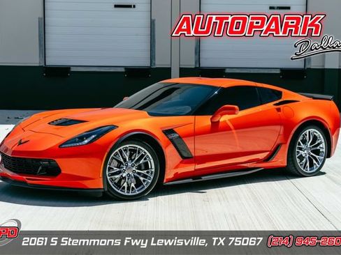 Used 2019 Chevrolet Corvette Z06 RWD image 1