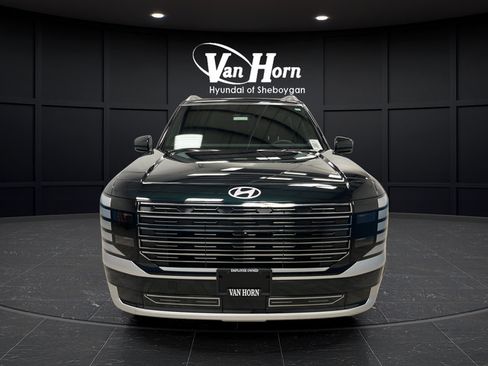 Used 2026 Hyundai Palisade Calligraphy AWD/4WD image 2