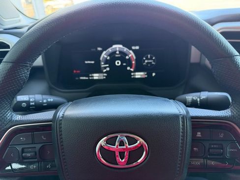 Used 2024 Toyota Tundra Limited image 17