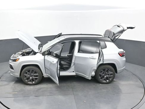 New 2025 Jeep Compass Limited w/ High Altitude Package image 74