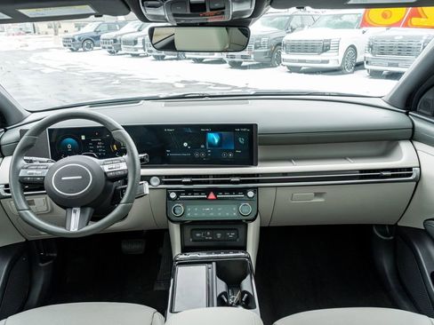 Certified 2026 Hyundai Tucson Limited image 18