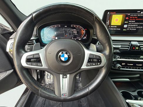 Used 2023 BMW 540i w/ M Sport Package RWD image 16