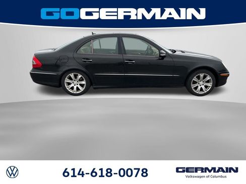 Used 2009 Mercedes-Benz E 350 4MATIC Sedan image 8