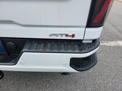 Certified 2026 GMC Sierra 2500 AT4 w/ AT4 Preferred Package AWD/4WD image 5