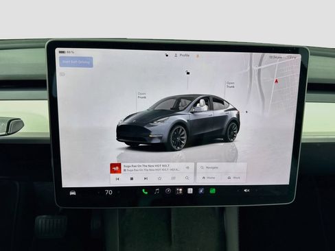 Used 2023 Tesla Model Y Long Range AWD/4WD image 19