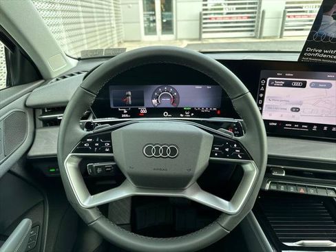 New 2026 Audi Q3 quattro 2.0T AWD/4WD image 10