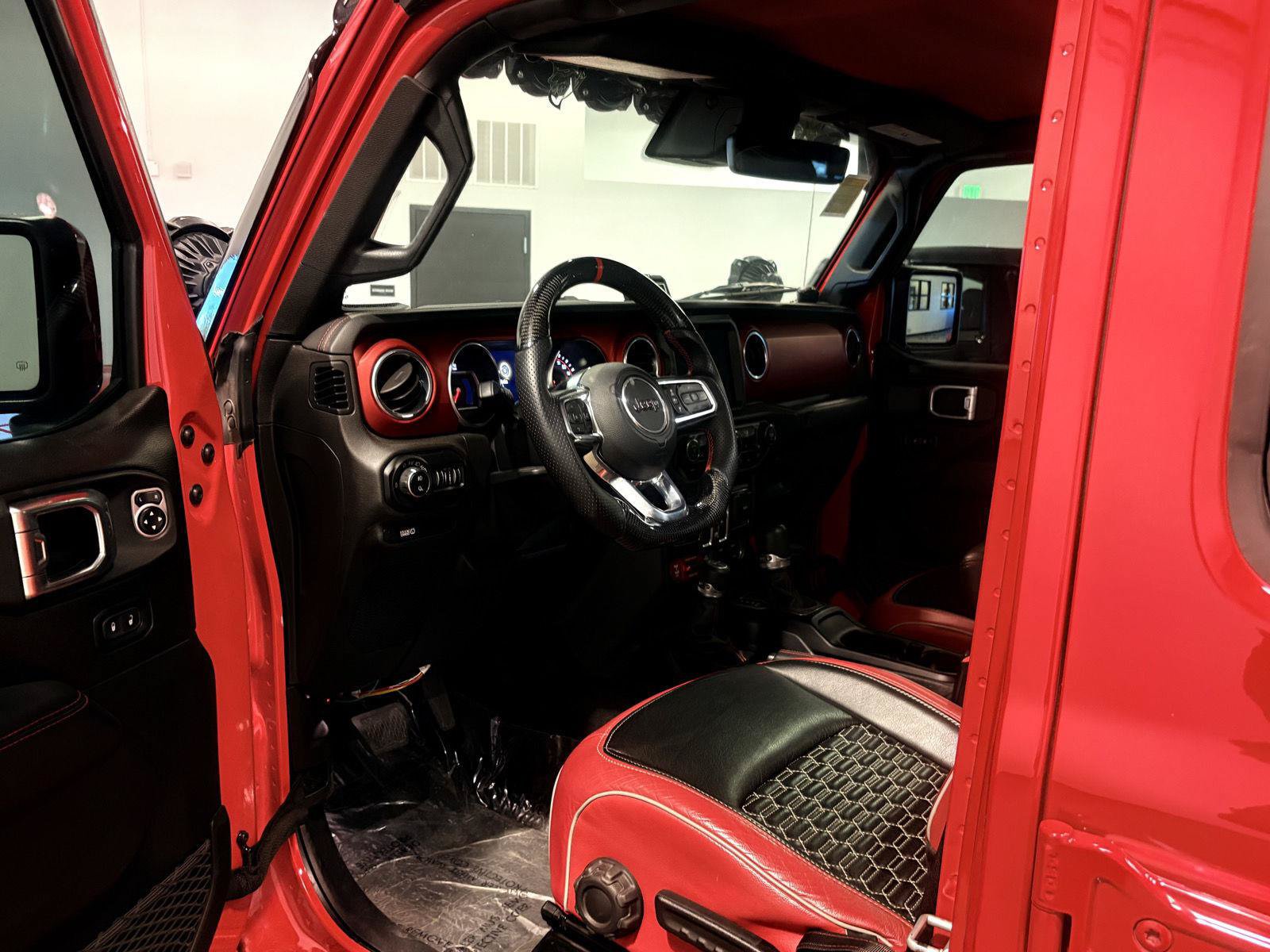Used 2020 Jeep Gladiator Rubicon AWD/4WD image 48