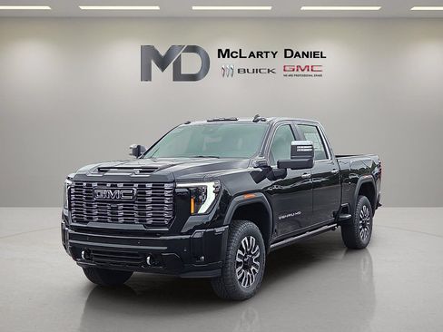 New 2026 GMC Sierra 2500 Denali Ultimate AWD/4WD image 2