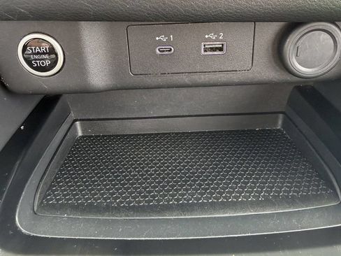 Used 2023 Nissan Rogue S AWD/4WD image 15