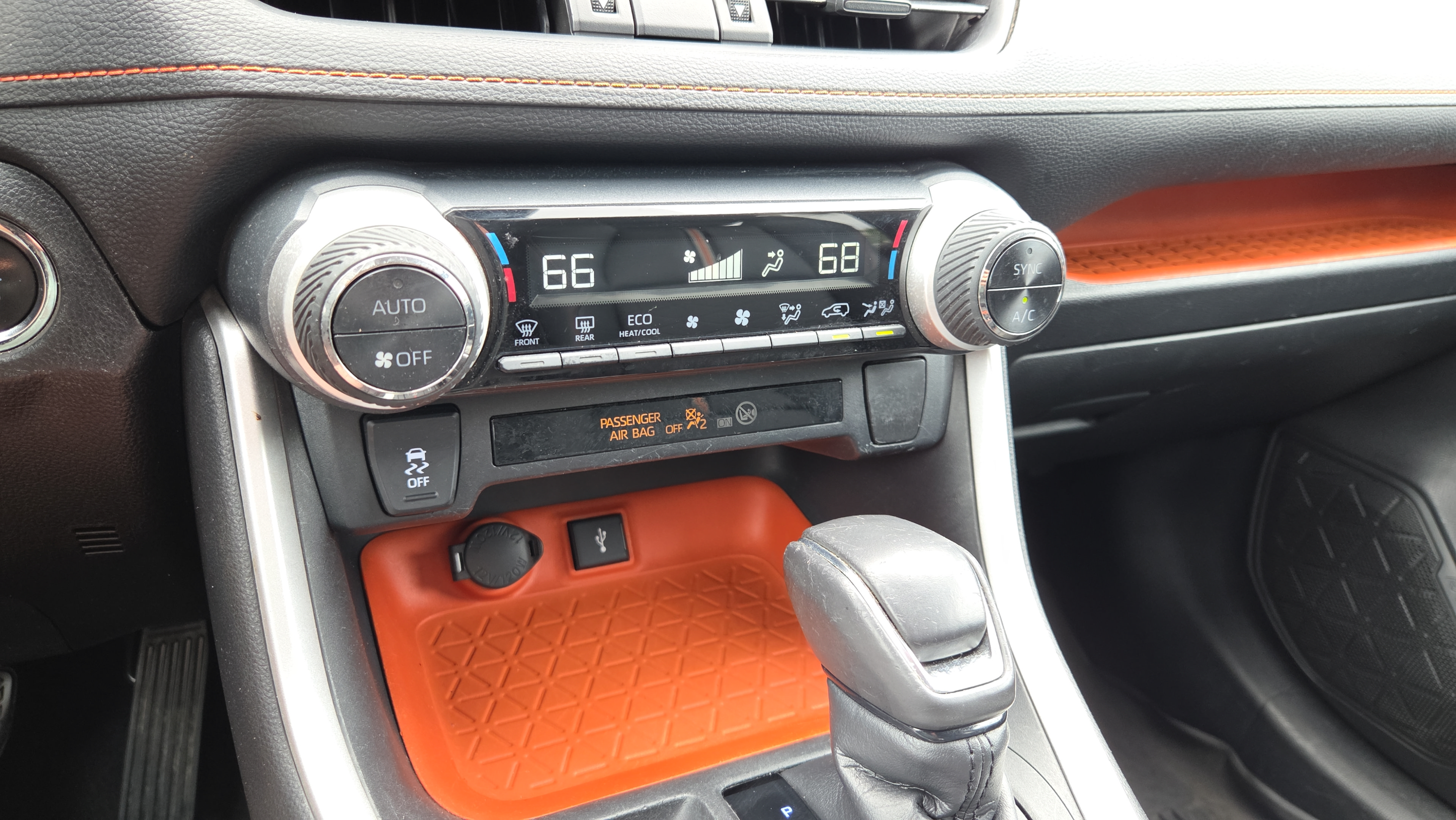 Used 2020 Toyota RAV4 Adventure AWD/4WD image 21